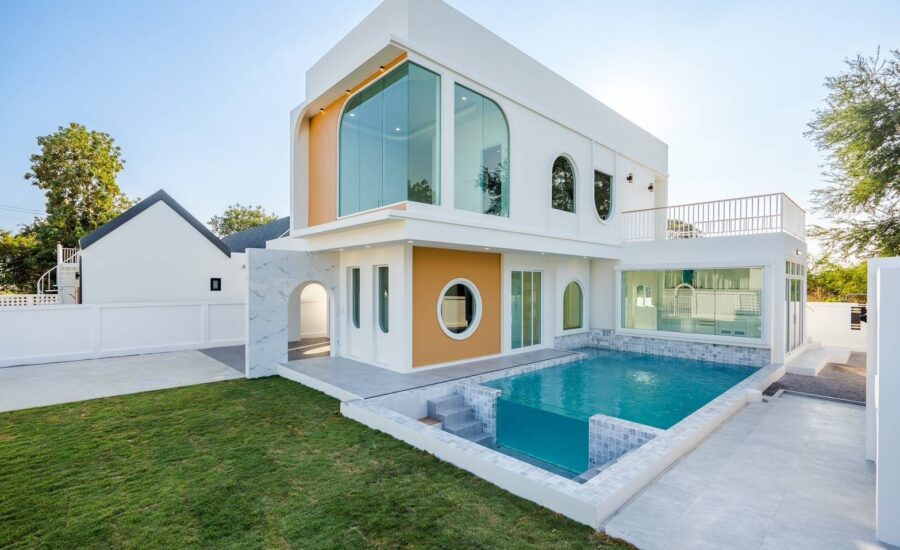 House for sale 4 bed 5 bathrooms